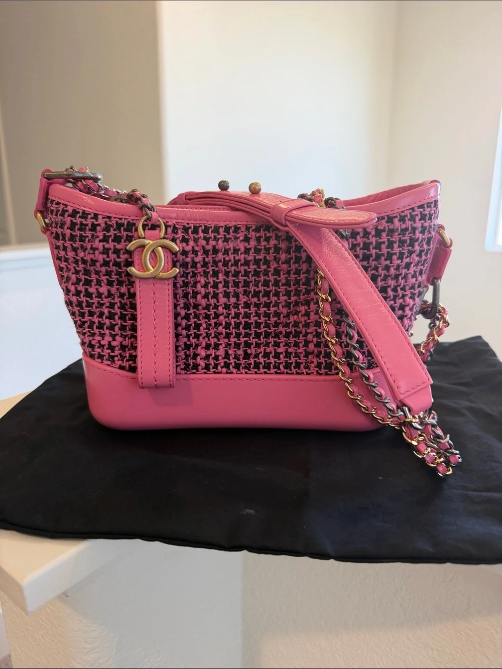 AUTHENTIC CHANEL Gabrielle Pink Tweed Crossbody Camera Bag with Chain Strap
